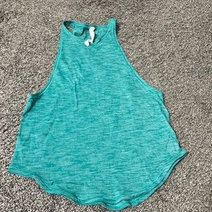 Lululemon tank